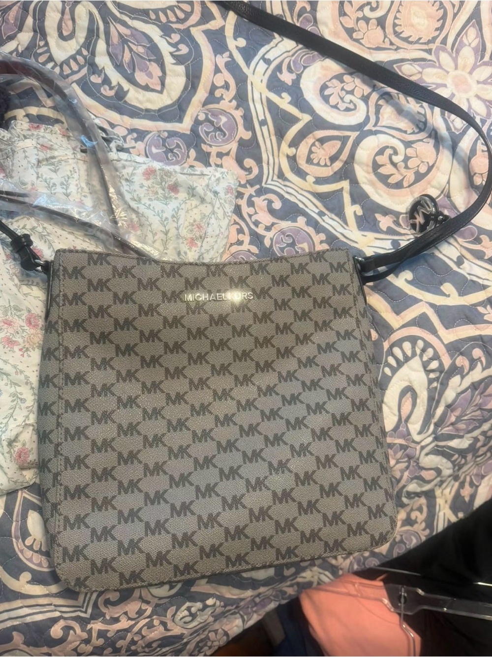 Michael Kors cross body